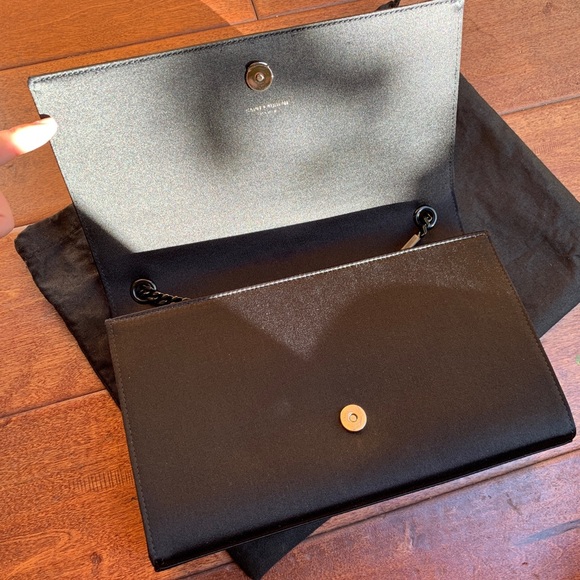 Saint Laurent Monogram Kate Medium Sequined Bag - Picture 7 of 8